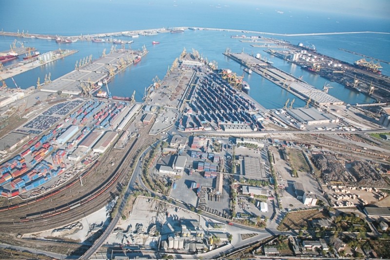 Cel mai mare port al României a devenit unul ucrainean?