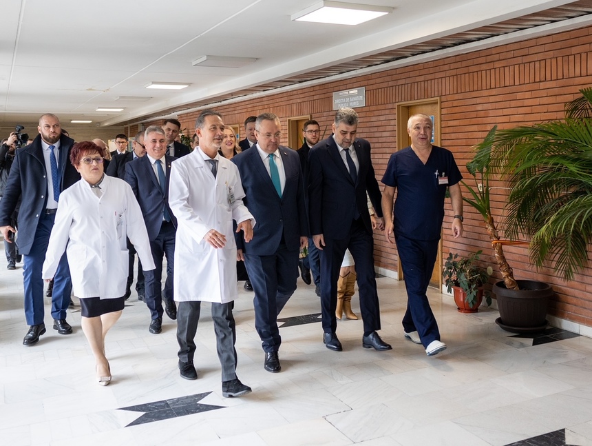 Premierul Nicolae Ciucă, Marcel Ciolacu și Lucian Bode au vizitat Institutul Inimii din Târgu Mureș