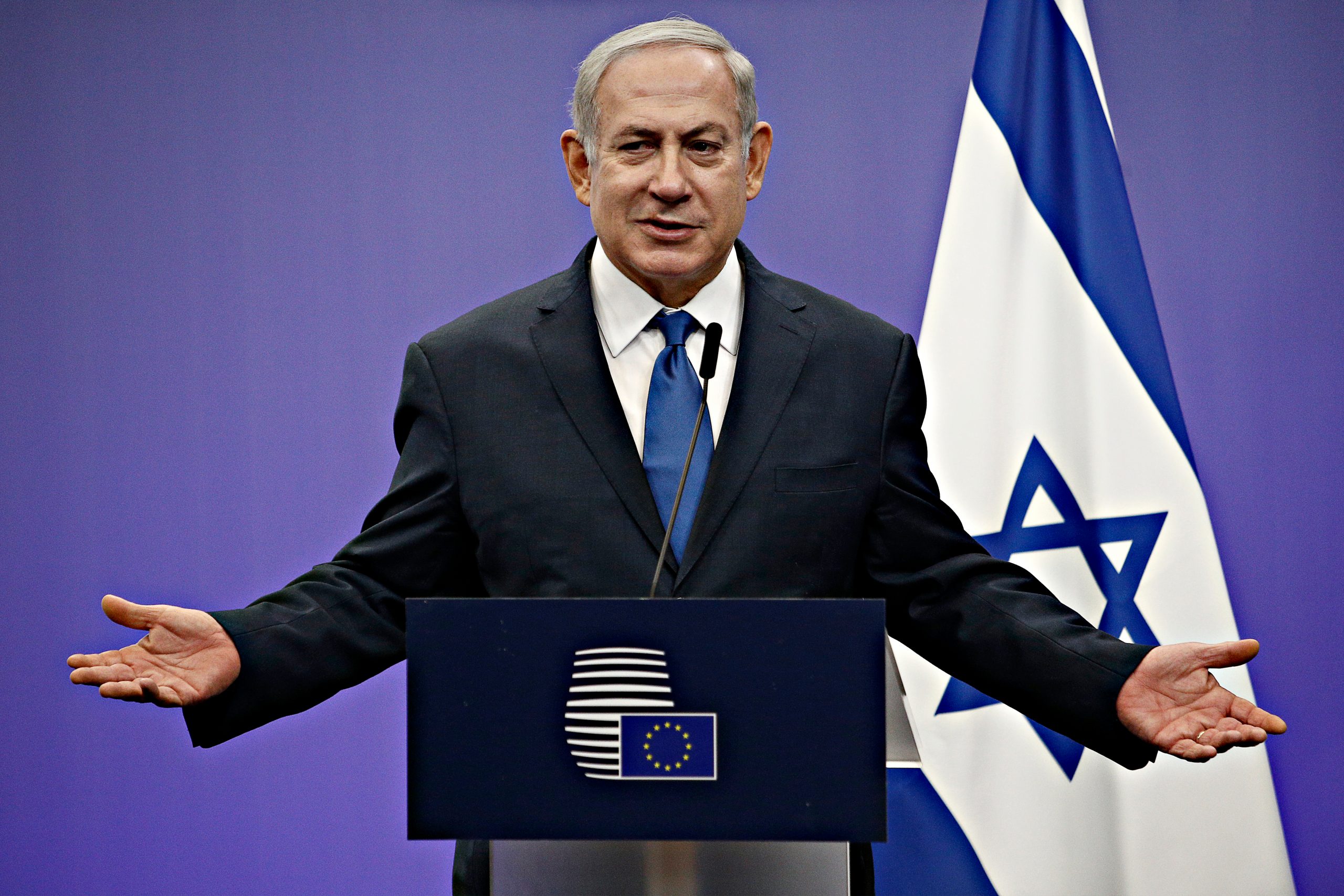 Premierul israelian Benjamin Netanyahu este de acord să ÎNTRERUPĂ revizuirea legii justiției în urma protestelor