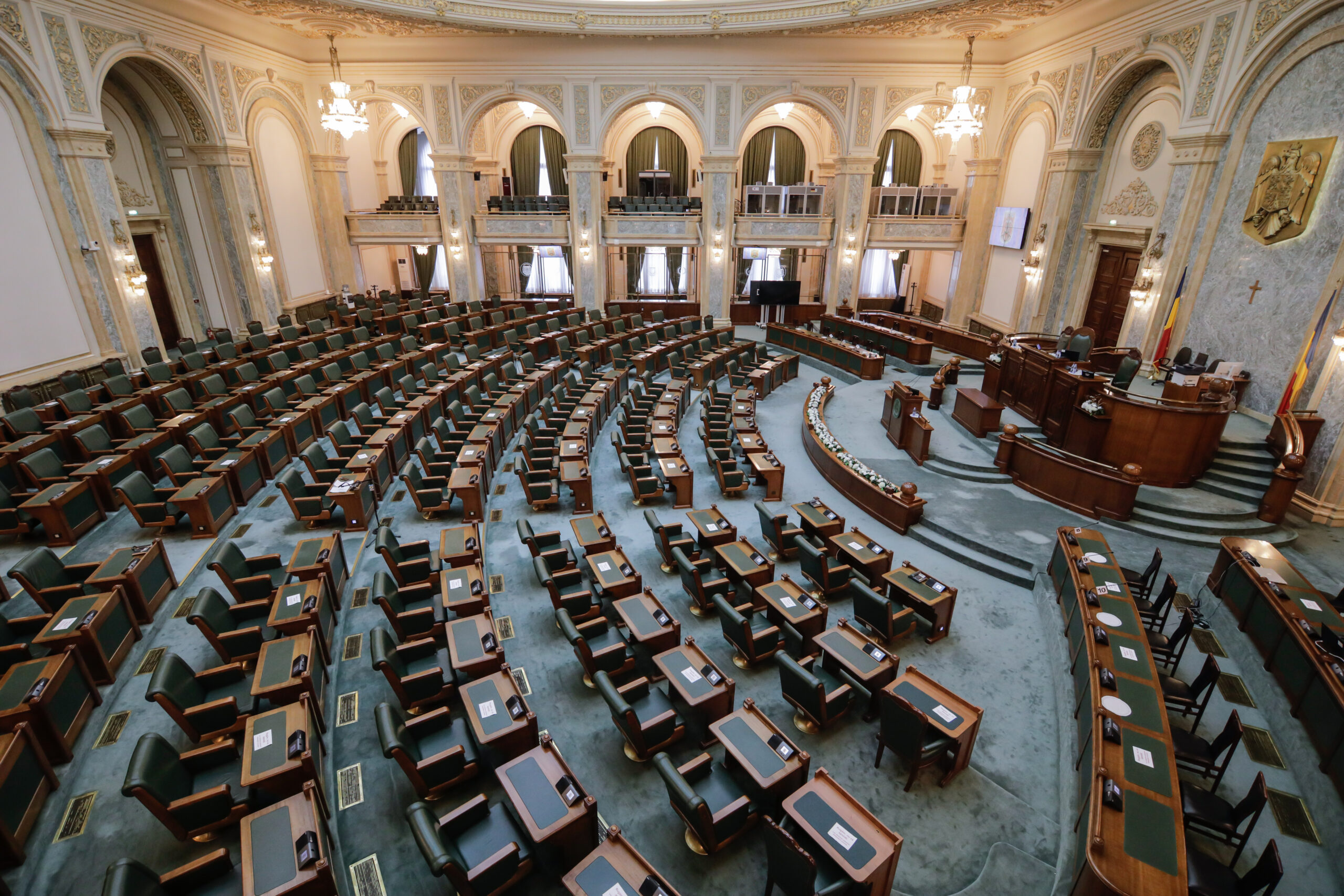 Senatul a votat! Prag valoric crescut pentru abuzul în serviciu. Până la 250.000 de lei nu reprezintă infracțiune