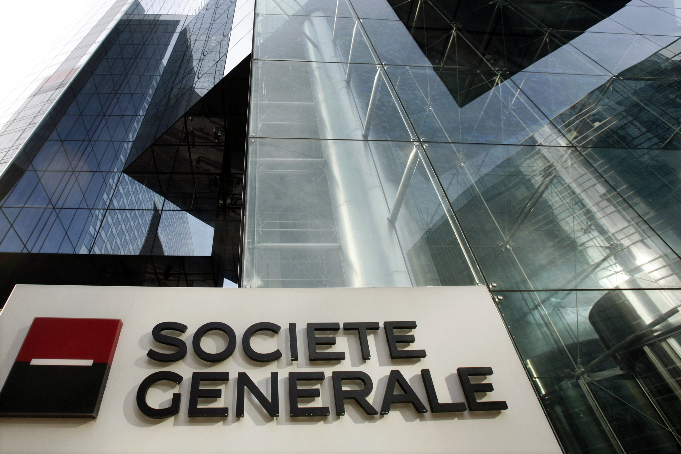 Societe Generale va plăti 105 milioane de dolari pentru a soluţiona litigiile cu investitori americani