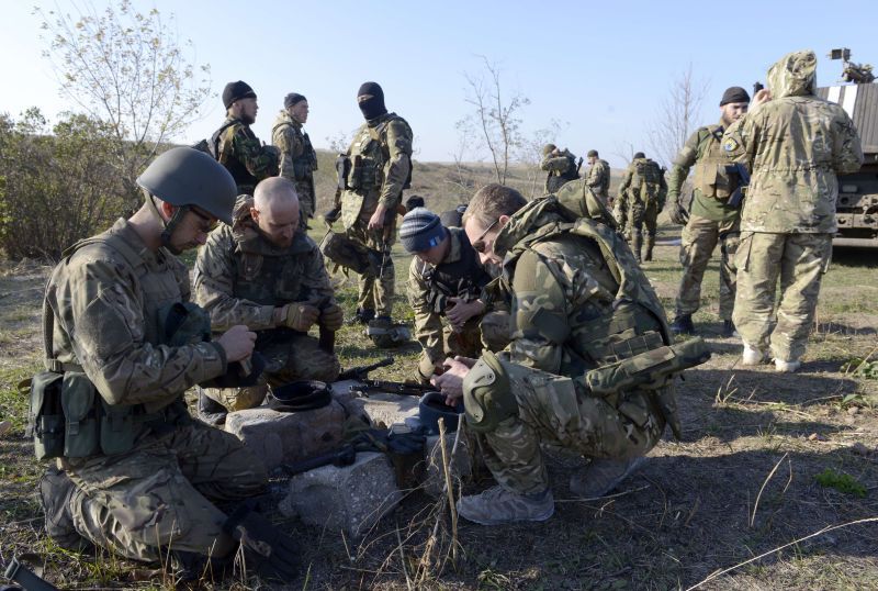 Armata Ucrainei rezistă la Bahmut, în pofida situaţiei „dificile”