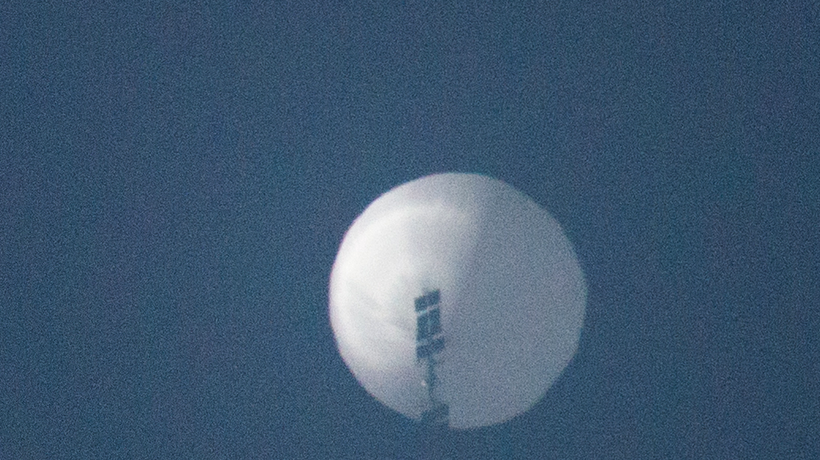 balonul de spionaj a fotografiat baze militare