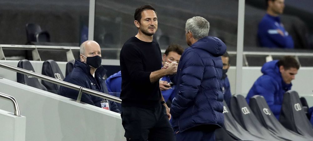 Chelsea a contactat un antrenor legendar pentru a-l înlocui pe Frank Lampard, abia numit manager pe ”Stamford Bridge”!