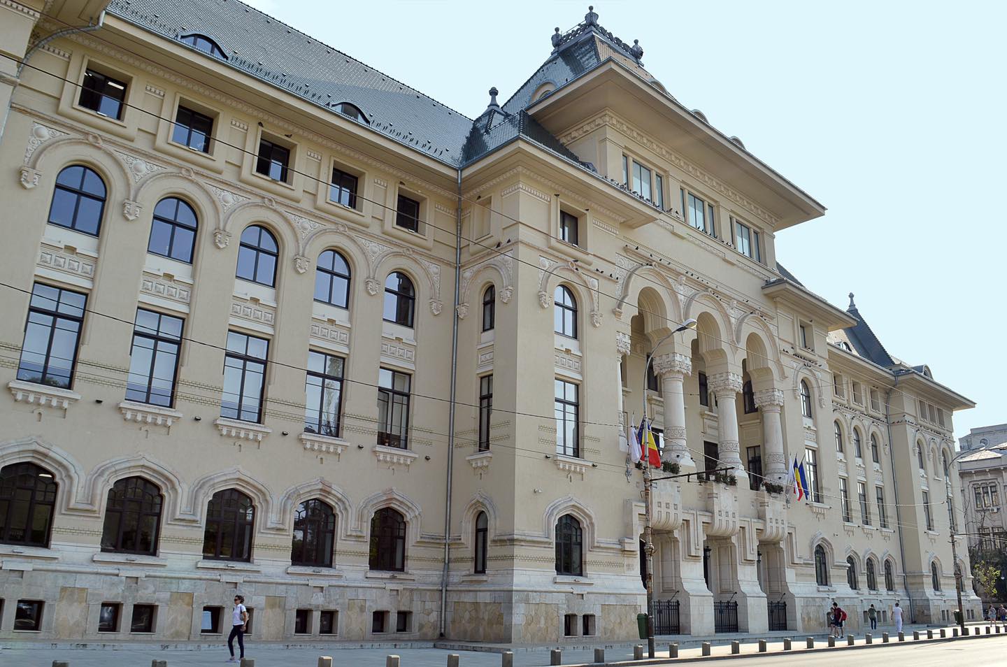 Fitch a îmbunătățit profilul individual de credit al Capitalei