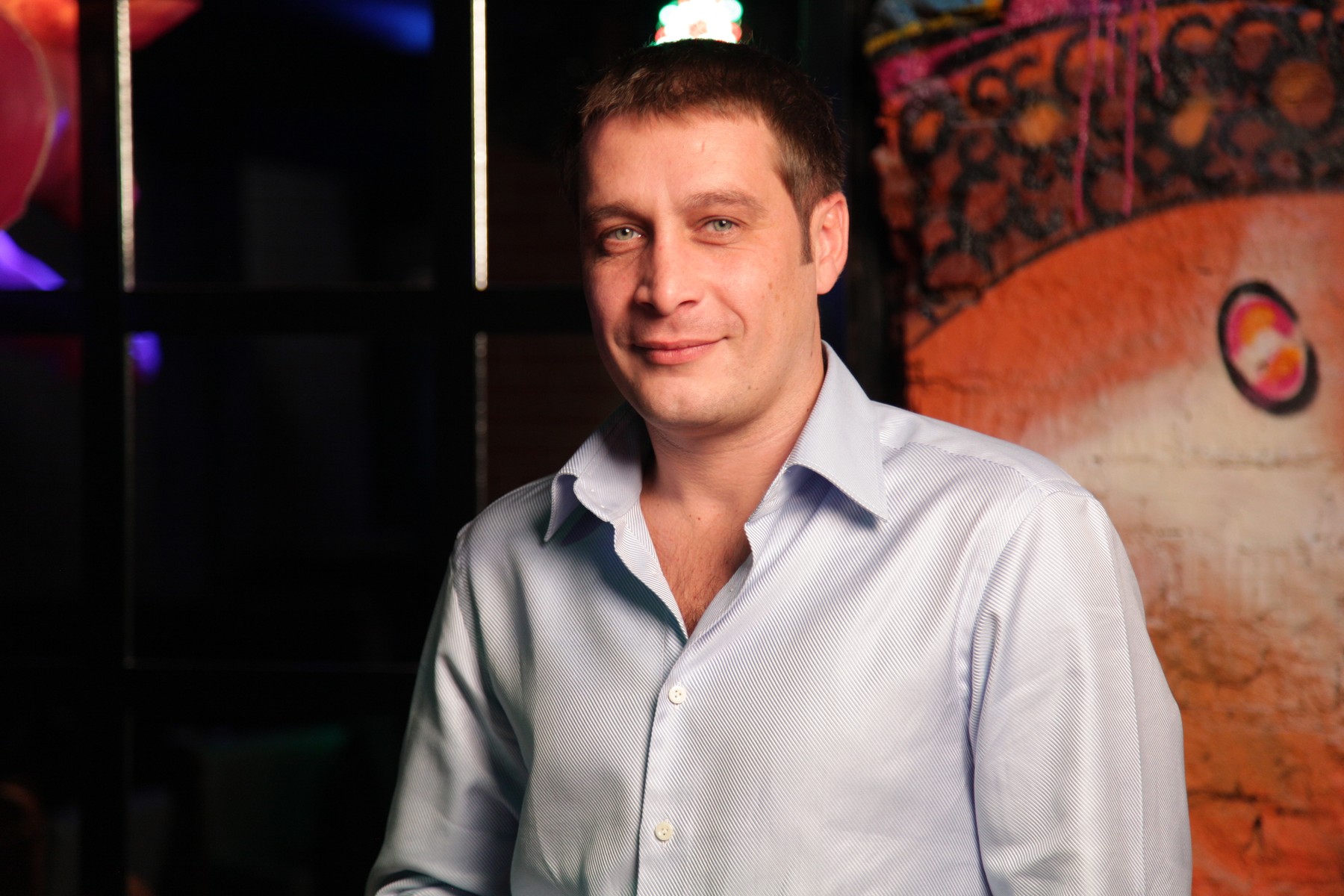 Scriitorul azer Eduard Ismailovici Baghirov, unul dintre „confidenții” lui Vladimir Putin, a murit la Moscova, la vârsta de 47 de ani.