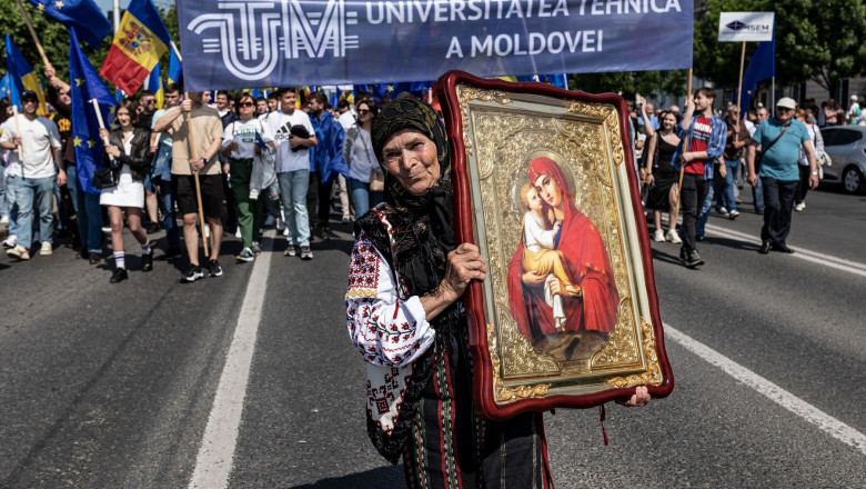 „Să vină toată Europa la noi acasă! Să scăpăm de lepra cea rea. Suntem români”