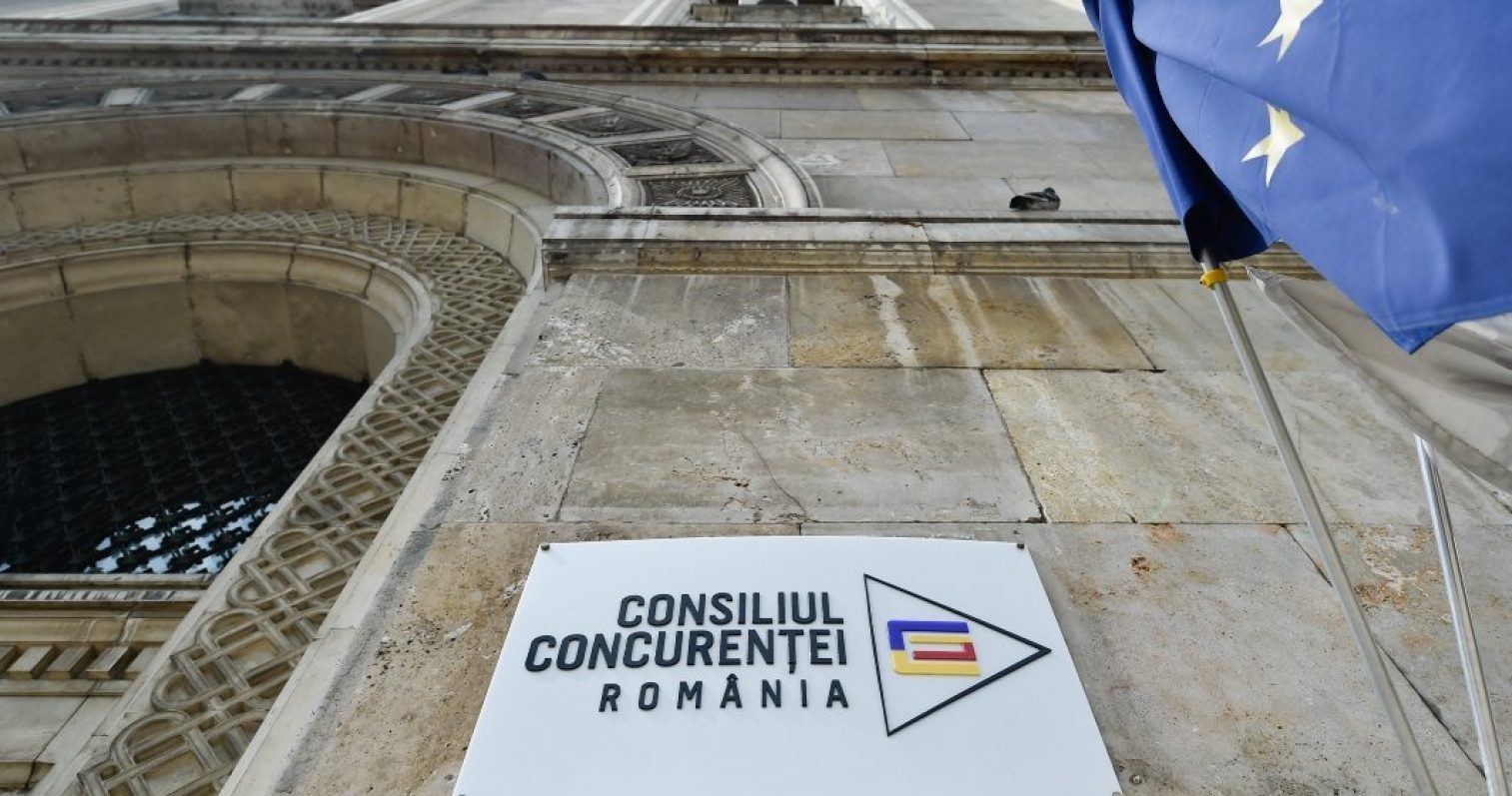 Consiliul Concurenței analizează preluarea First Bank de către Intesa Sanpaolo Bank. Ce cotă de piață ar urma să dețină bancherii italieni în România