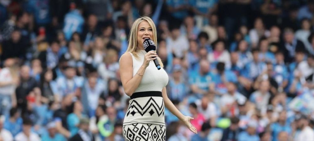 „Cea mai sexy mămică!” Diletta Leotta, apariție incendiară la centrul terenului în Napoli – Salernitana! Fanii s-au revoltat când au văzut-o cum s-a îmbrăcat 
