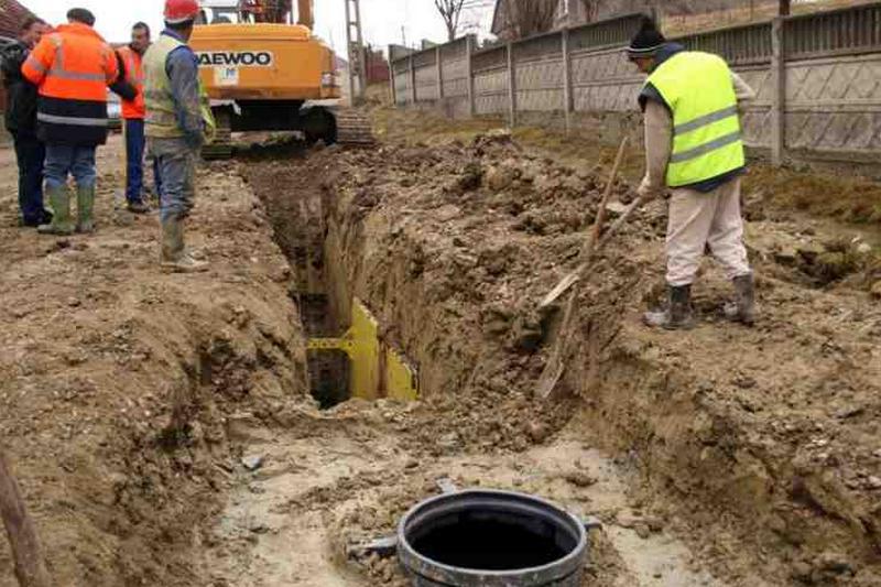 59% din populaţia rezidentă a României era conectată la sistemele de canalizare în 2022