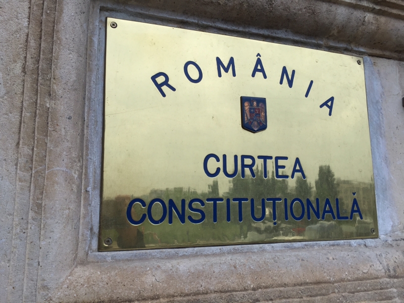 Supreme Court notifies Constitutional Court on laws on special pensions and retirement age