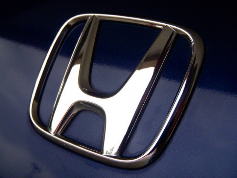 Honda recheamă 1,2 milioane de vehicule în SUA, din cauza unei potenţiale probleme cu imaginea camerei retrovizoare