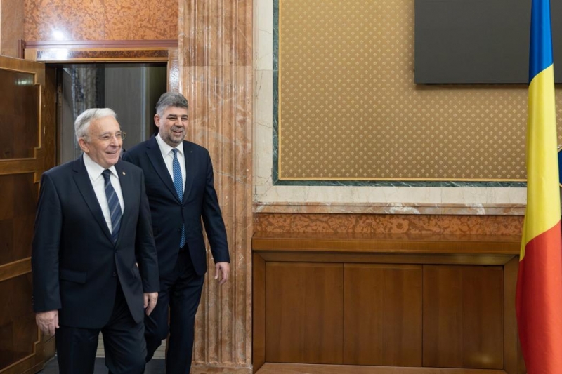 Isărescu a fost la Guvern, iar apoi cursul euro-leu a crescut spectaculos