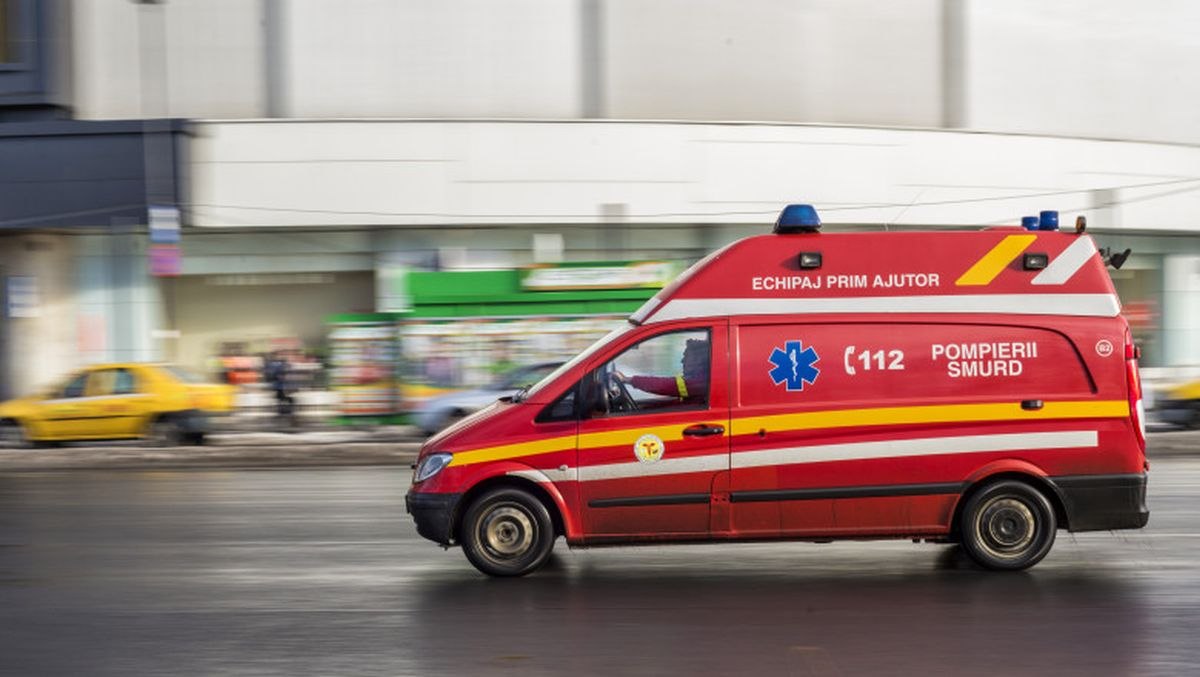 Medicii, în alertă după ce un ieşean s-a înecat într-un lac, iar altul a ajuns în comă la spital. Cum pot fi prevenite astfel de tragedii