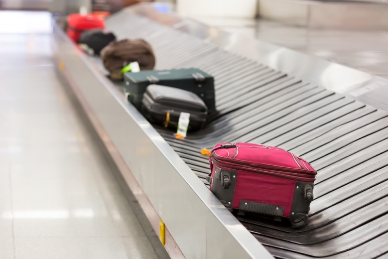 Ce obiecte ai voie să transporți cu avionul: Schimbări majore în 2023