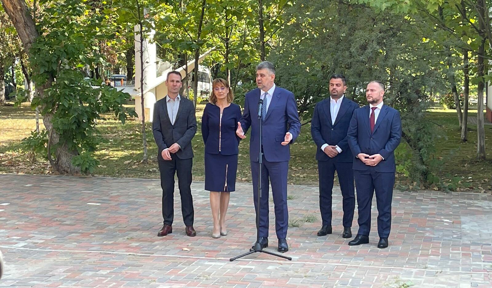 Premierul Marcel Ciolacu deschide noul an școlar la Colegiul Tehnic Anghel Saligny din București