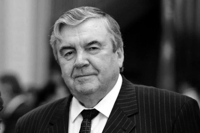 Mircea Snegur, primul președinte al Republicii Moldova, a murit la vârsta de 83 de ani. Ziua înmormântării va fi declarată zi de doliu național