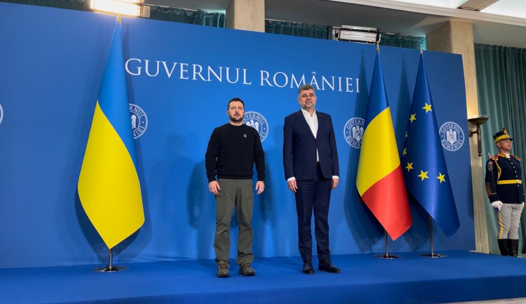 Volodimir Zelenski, întâmpinat de premierul Marcel Ciolacu la Palatul Victoria