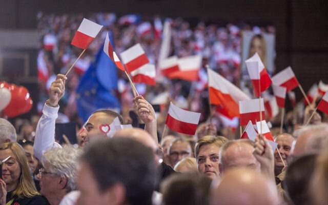 Alegeri parlamentare, duminică, în Polonia