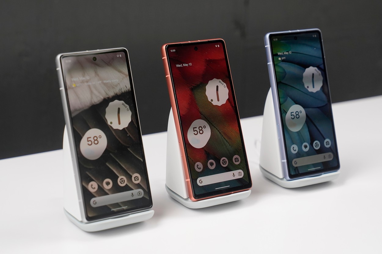 Utilizatorii de Android „vanilla” vor avea parte de o SURPRIZĂ de la Google. S-ar putea să nu fie bine primită