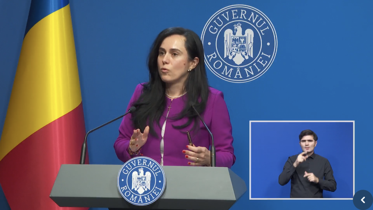 Simona Oprescu pune pe umerii lui Boloș găsirea banilor pentru majorarea de pensii
