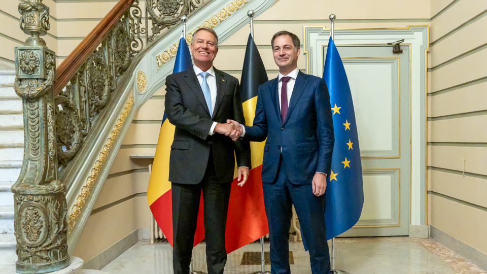 Memorandum semnat de Iohannis pentru implemetarea tehnologiei nucleare SMR/ Primul reactor modular mic poate să funcţioneze în 2028 sau 2029