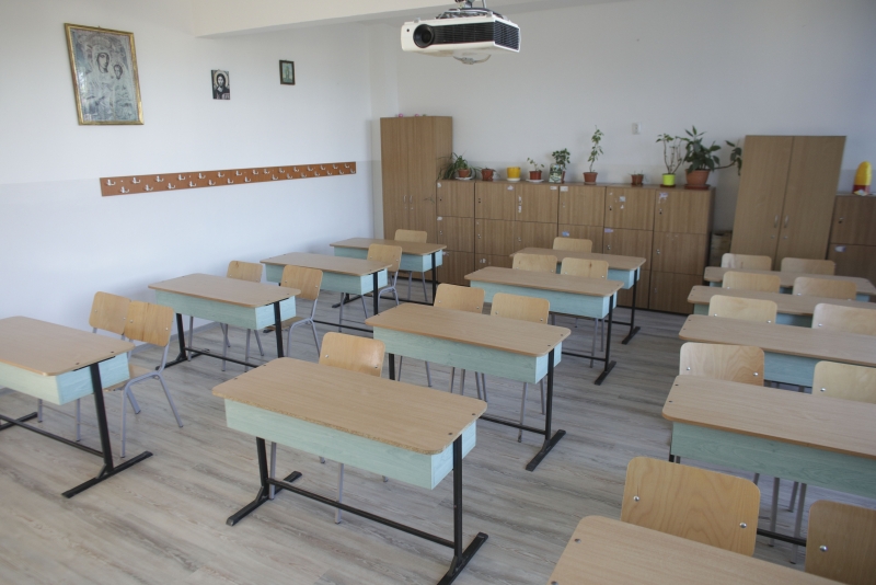 Manuale de Limba moldovenească, tipărite în Ucraina pentru copiii români