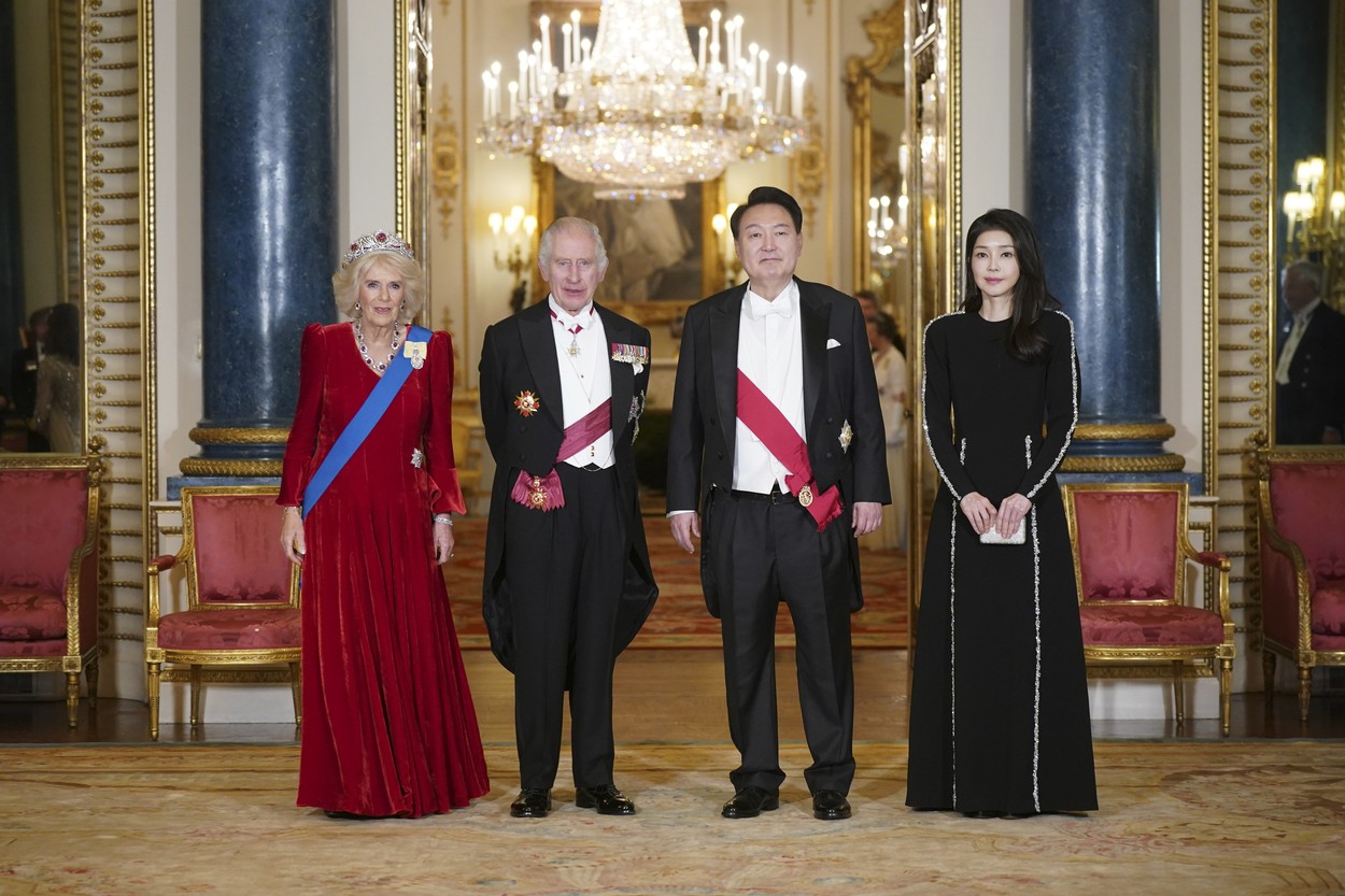 Preşedintele sud-coreean Yoon Suk Yeol, primit de regele Charles la Londra. Lux și opulență la banchetul de stat