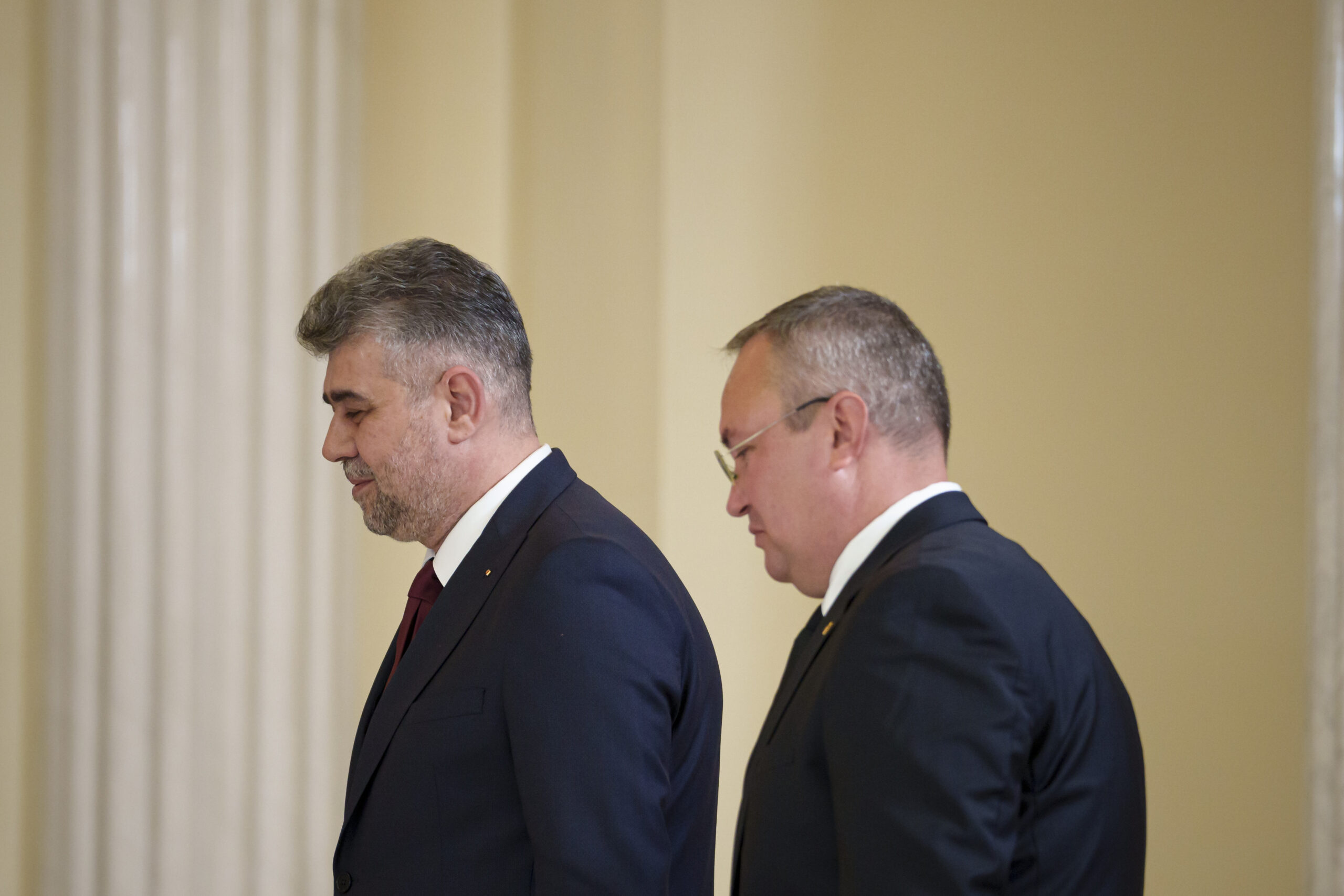 „Nu scapă nimeni de închisoare” / Premierul explică proiectul privind combaterea evaziunii fiscale / USR l-a atacat la CCR