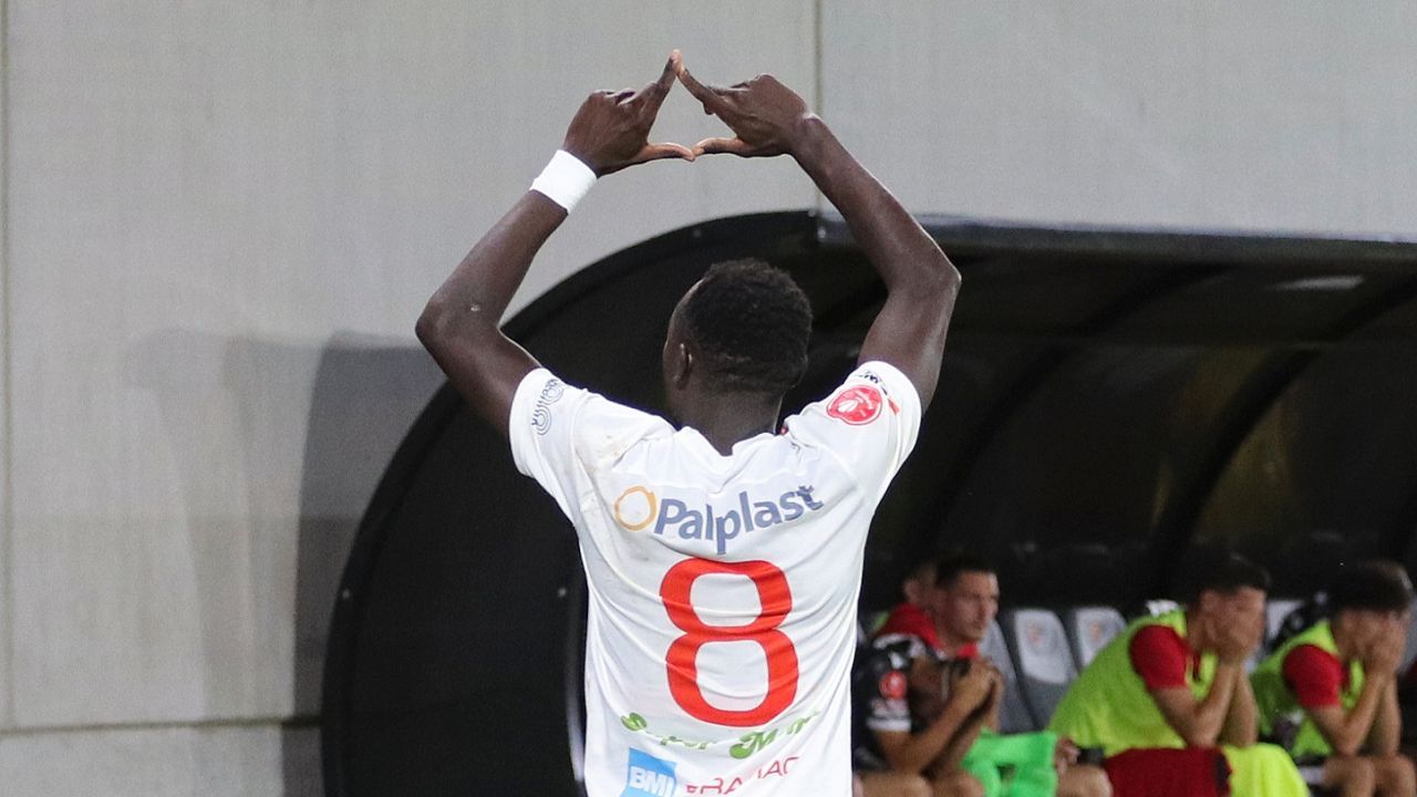 Prima reacție a lui Baba Alhassan după ce a semnat cu FCSB: „Mă așteptam să vină transferul în vară!”