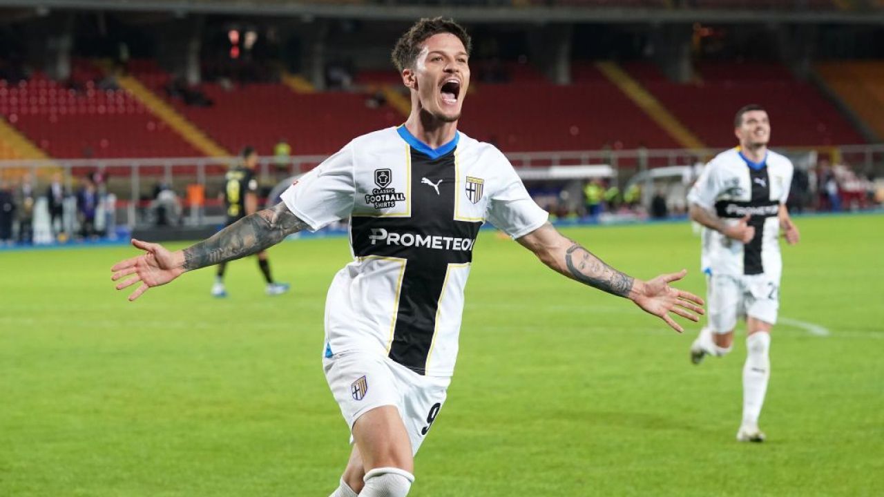 „Un băiat care mi-a adus multă satisfacție” Cum îl descrie fostul antrenor al Parmei pe Dennis Man