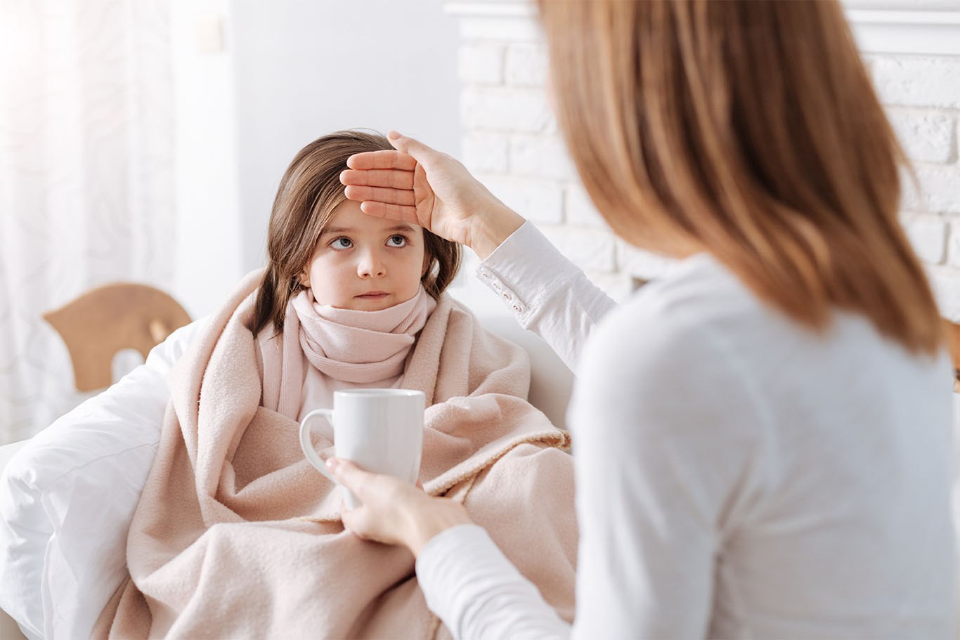 Cum ne ferim de gripă: 5 metode simple. Categoriile de persoane care riscă să dezvolte complicații grave