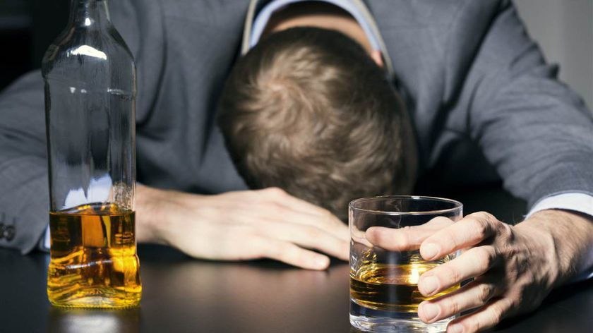 Ce se întâmplă cu ficatul tău dacă nu mai consumi alcool. Efectele renunțării la băutură