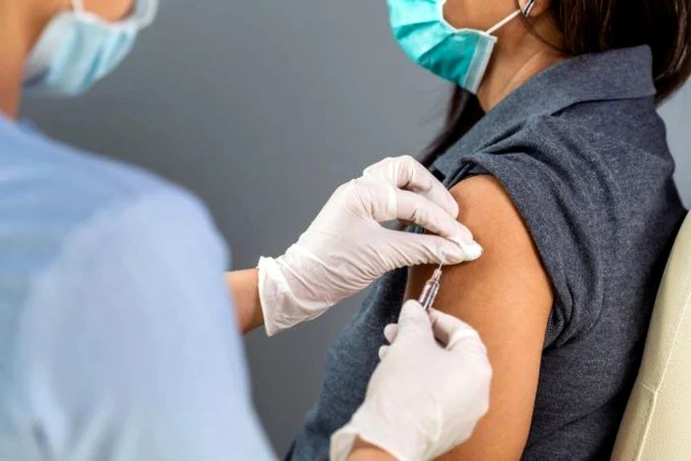 Vaccin „revoluţionar” pentru cancerele gastro-intestinale, testat la oameni