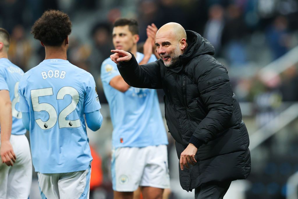 Cele patru cuvinte spuse de Pep Guardiola înainte de revenirea din Newcastle – Manchester City. Eroul Oscar Bobb a dezvăluit tot