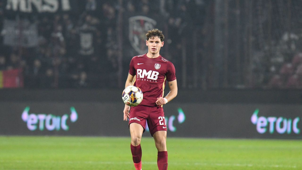 FC Botoșani – CFR Cluj se joacă ACUM! Fază controversată în primele minute, la gazde debutează atacantul argentinian campion cu River Plate