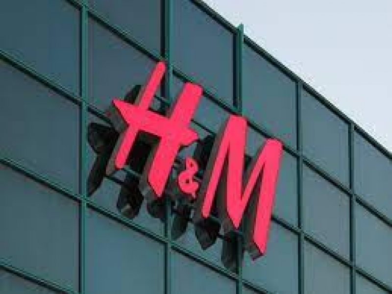 H&M a anunțat că va închide masiv din magazine