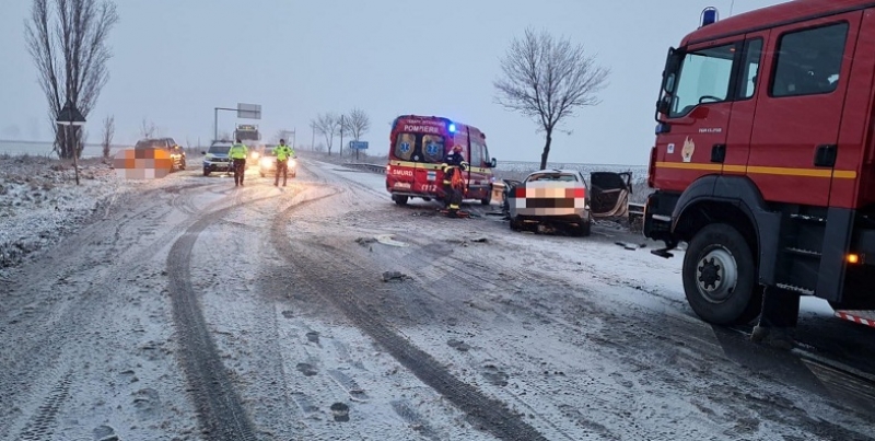 Grav accident de circulaţie în judeţul Mureş – Trei persoane au suferit leziuni grave