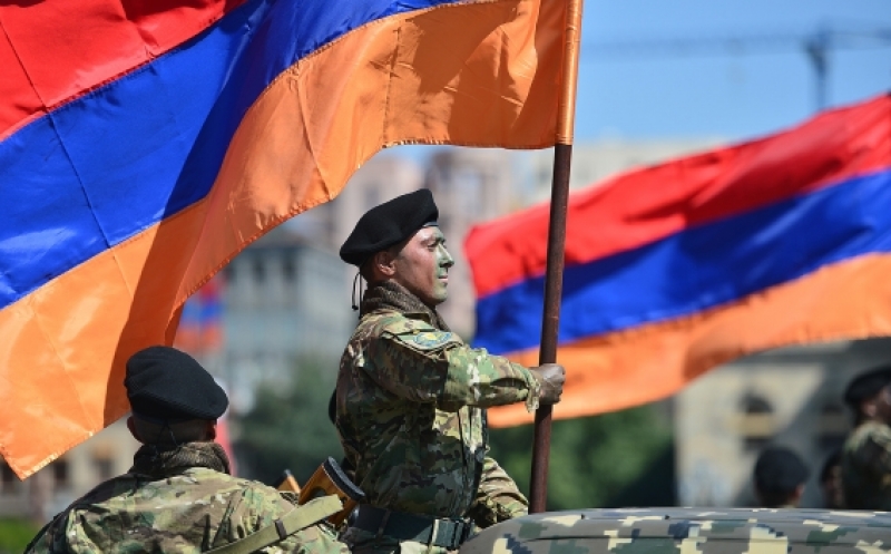 Armenia va introduce uniforme militare conform standardelor NATO