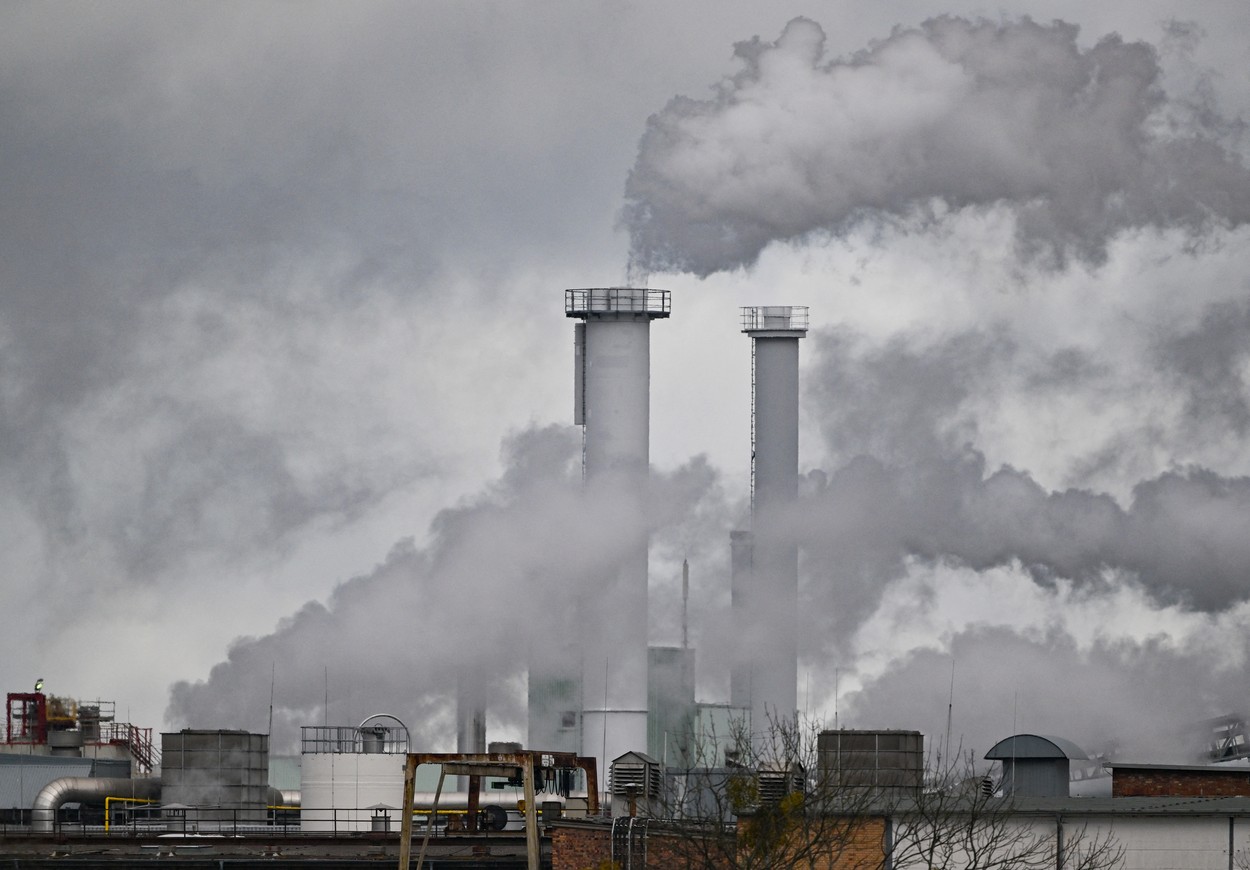 Germania ar putea avea DIFICULTĂȚI în atingerea obiectivelor tranziției energetice, pe fondul problemelor bugetare