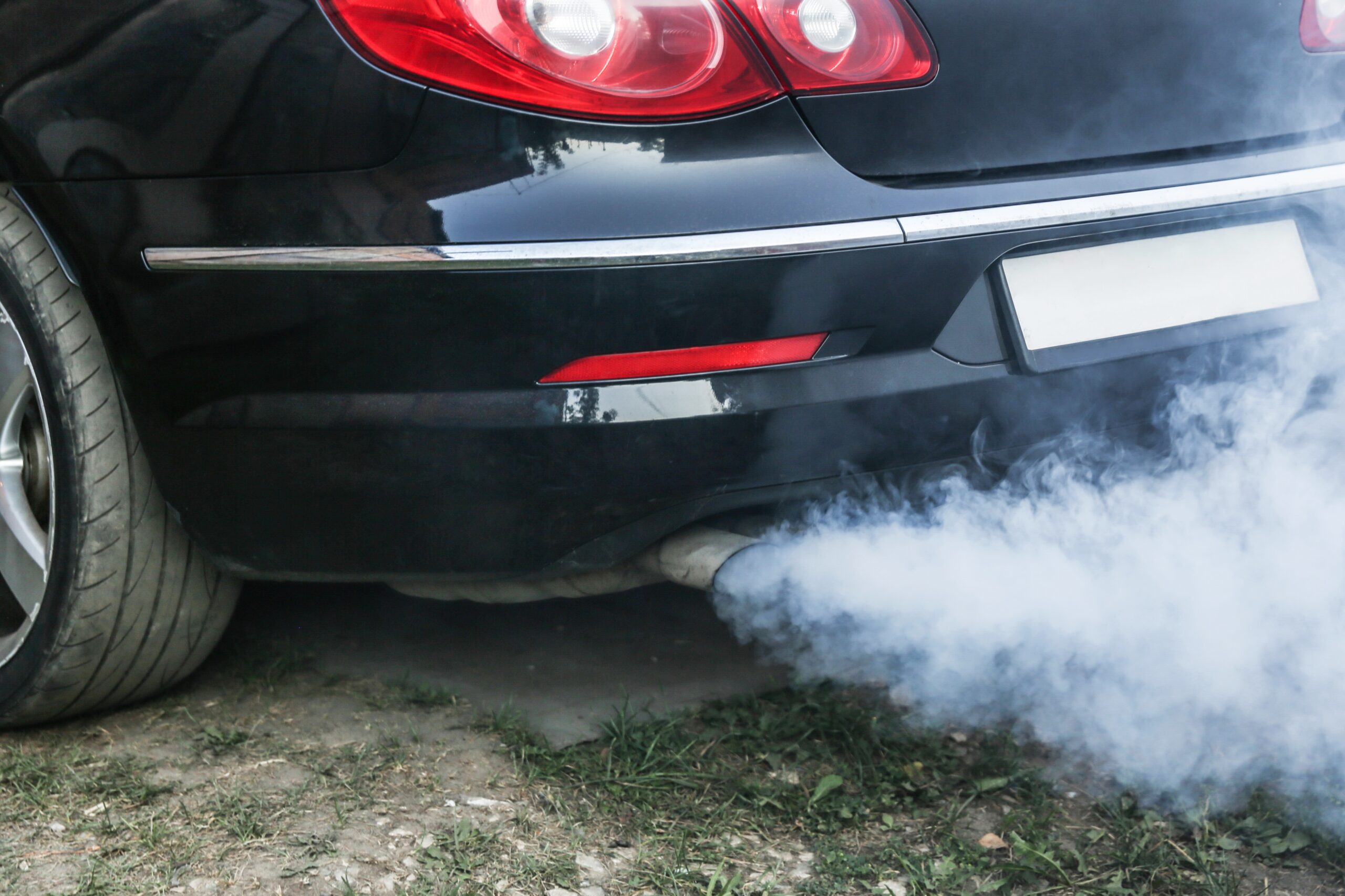 Prima țară din lume care interzice, acum, importurile de mașini cu motoare cu combustie internă
