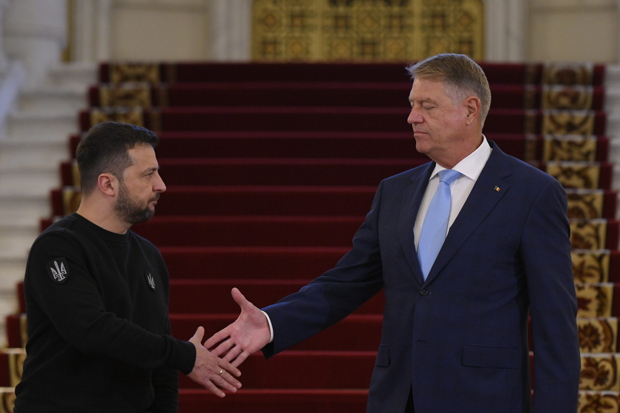 România nu va trimite combatanți în Ucraina / Susținem Ucraina cât e nevoie