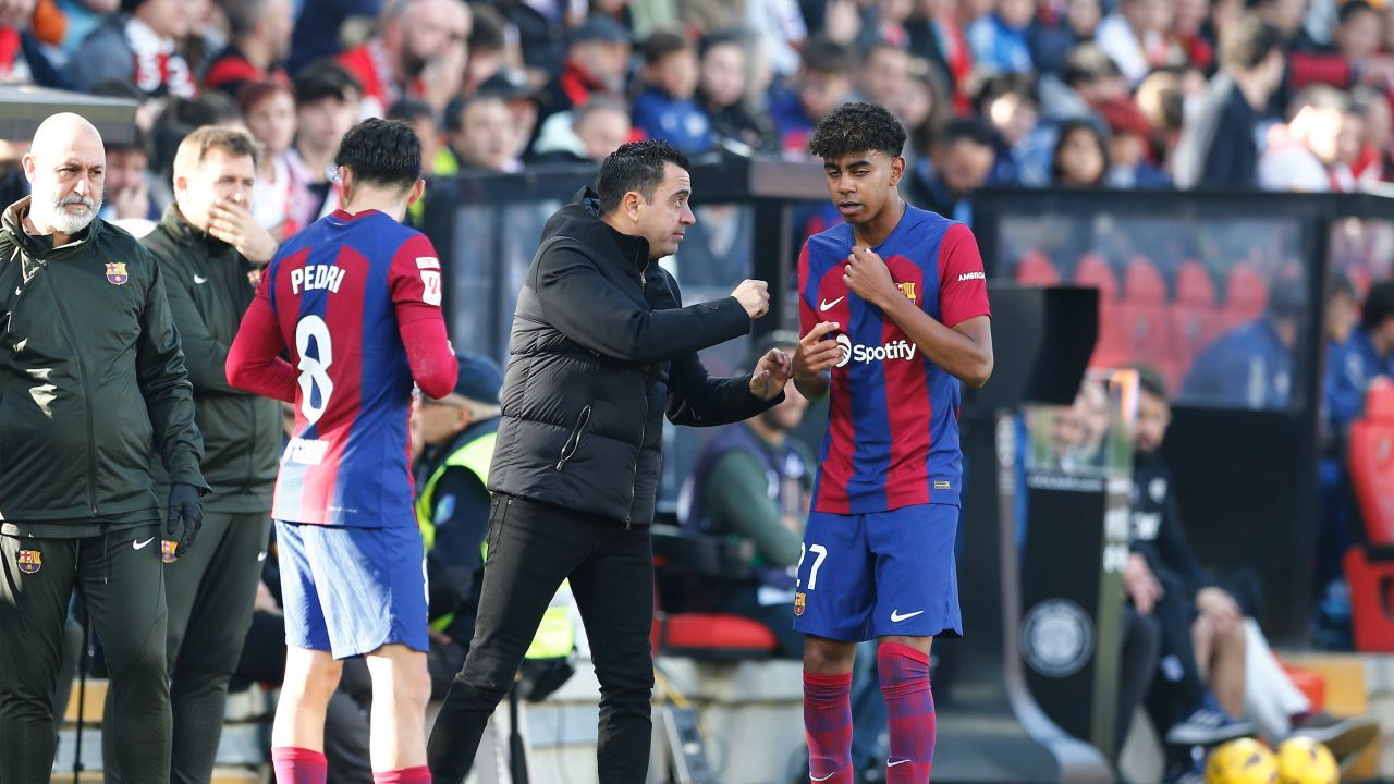 Barcelona – Napoli, în returul optimilor Champions League de la ora 22:00. Slovacia, adversara României la EURO 2024, direct implicată în șocul pentru sferturi!