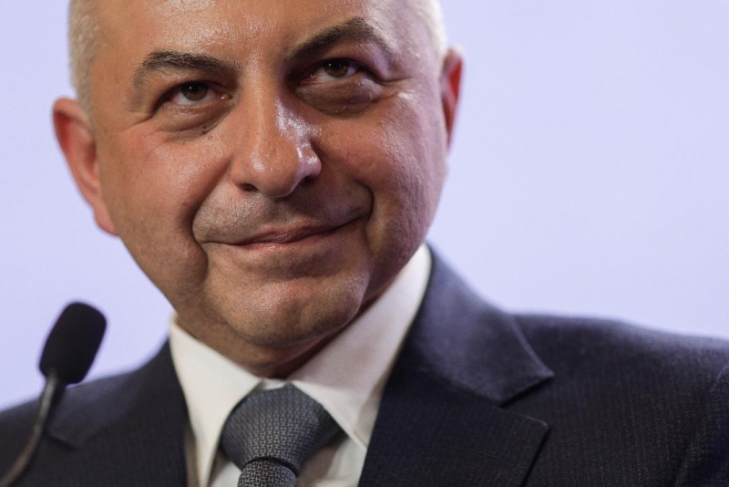 ‘Chiar aseară i-am cerut un sfat dnei Firea / Mi-a spus de dimineață că nu m-a urmărit’