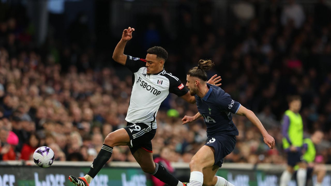 O altă perspectivă asupra evoluției lui Radu Drăgușin din Fulham – Tottenham 3-0! Nota dată de Sofascore
