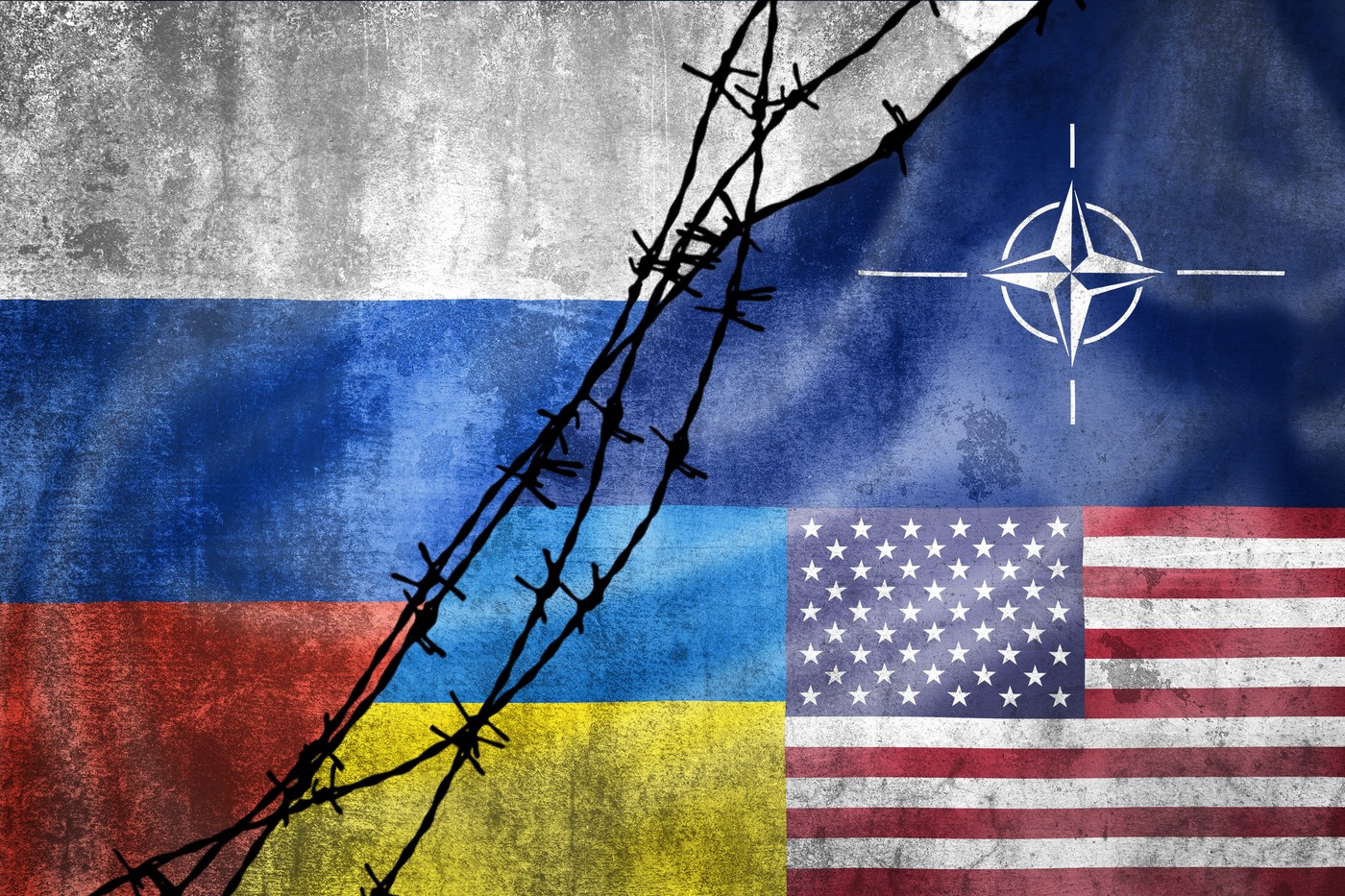 Macron susține Ucraina ”fără limite” /Kremlinul avertizează că Franța riscă un CONFLICT ”direct” cu Rusia