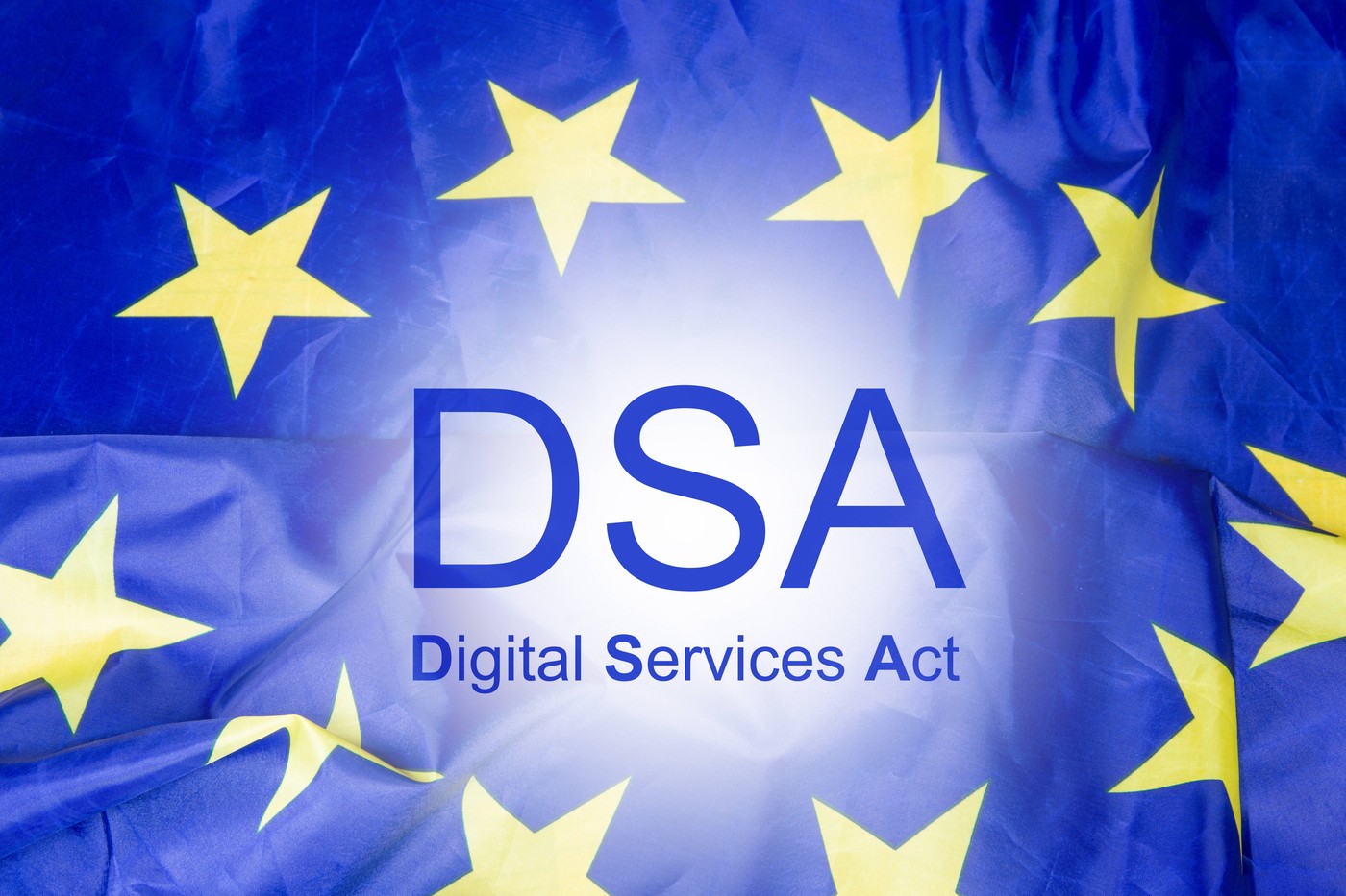 UE pregătește norme stricte pentru PLATFORMELE ONLINE, în scopul contracarării dezinformării electorale