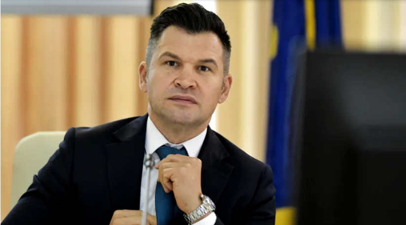 „Nicușor Dan a lăsat Parcul Tineretului să se dărâme, arată dezastruos, un PERICOL pentru copii!”