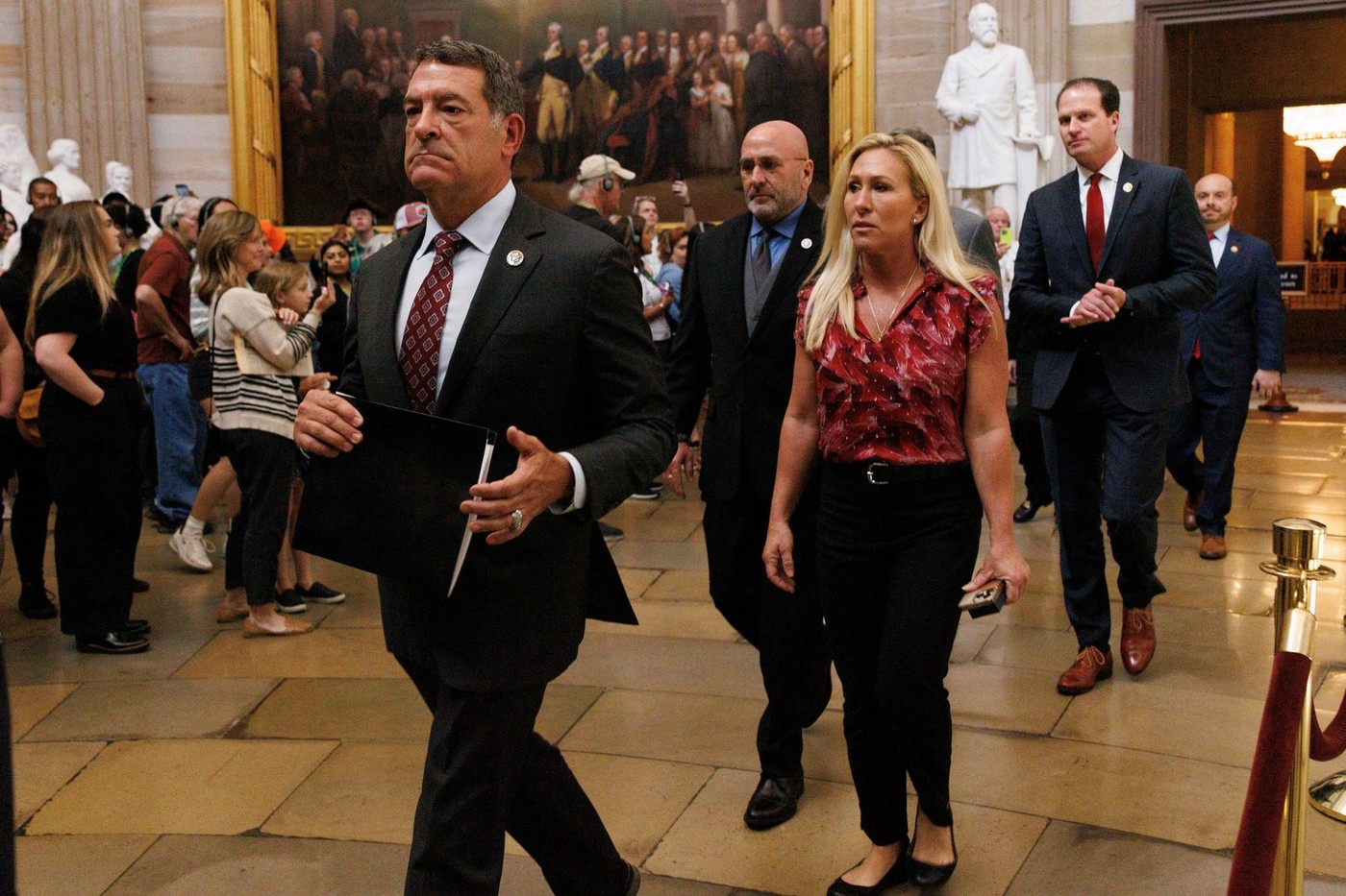 Marjorie Greene amenință cu DEMITEREA președintelui Camerei Reprezentanților, din cauza finanțării Ucrainei /”Pentru ei, pacea nu este o opțiune”