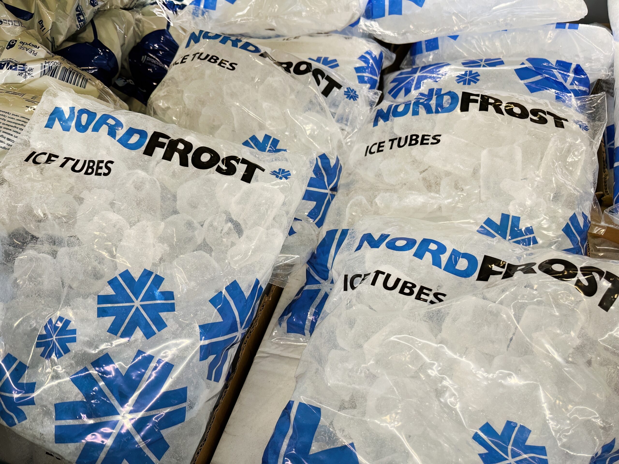 Țara în care o pungă de gheață costă mai mult decât pâinea. Cum s-a ajuns în această situație disperată